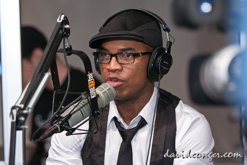 Ne-Yo at KUBE 93