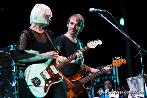 The Ravonettes