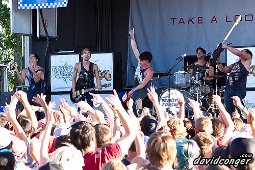 Family Force 5