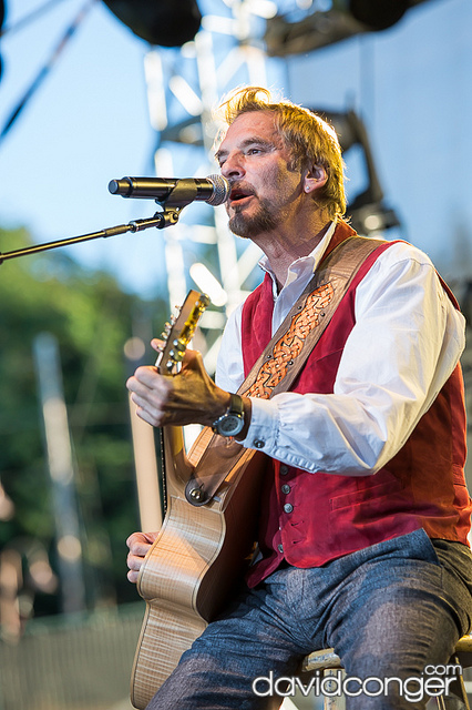 Kenny Loggins