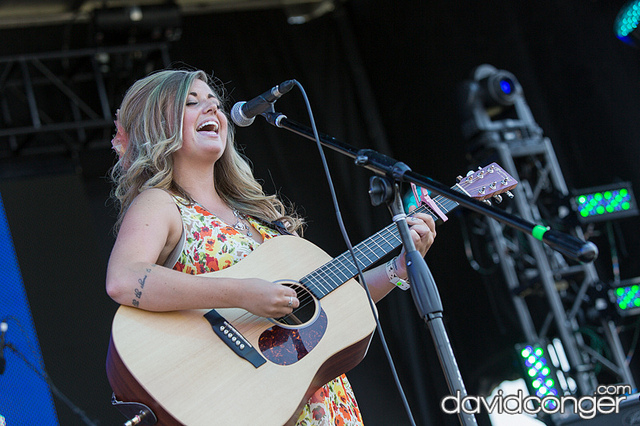 Cassie Correlle