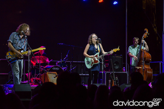 Sallie Ford and The Sound Outside