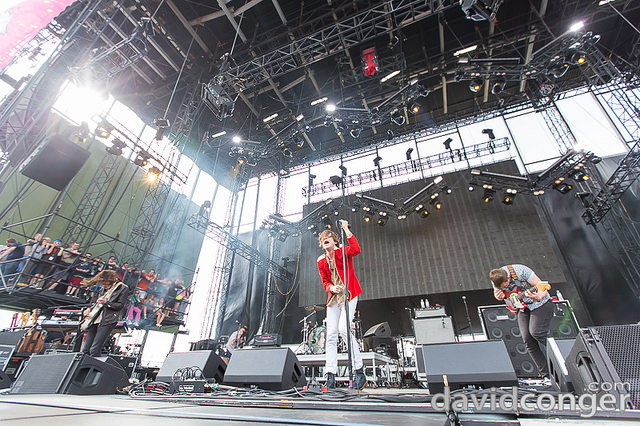 Cage The Elephant