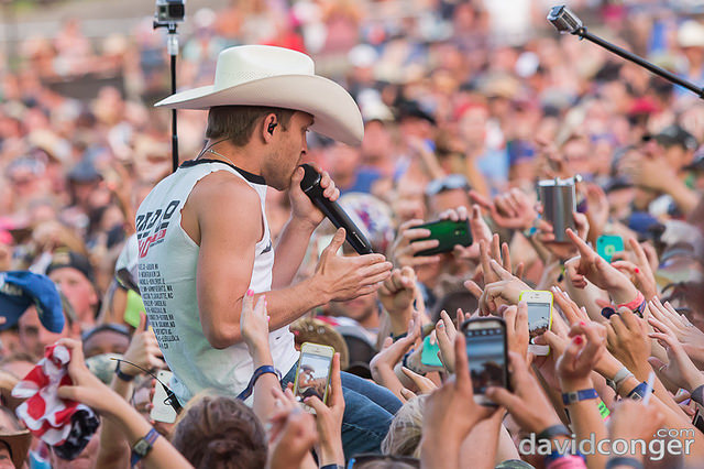 Justin Moore