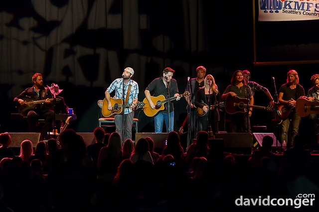 Josh Thompson
