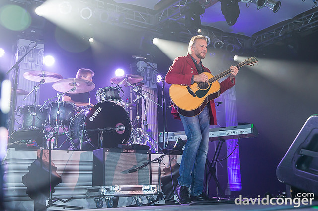 Kenny Loggins