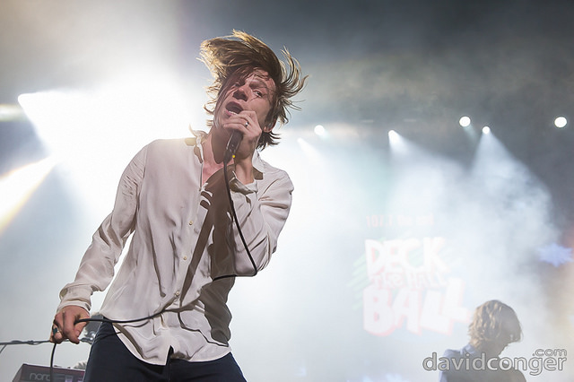 Cage The Elephant