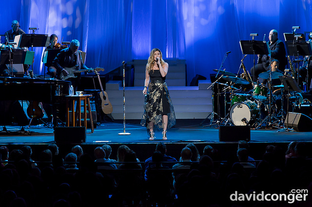 Idina Menzel