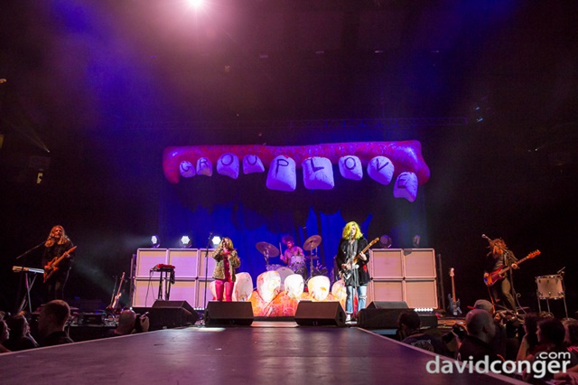Grouplove
