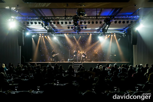 Showstoppers Live!