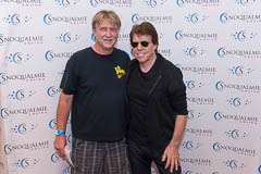 10-01 George Thorogood and the Destroyers meet and greet, photo 11