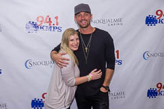 Brett Young meet and greet, photo 4