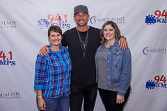 Brett Young meet and greet, photo 15