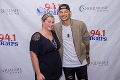 Kane Brown meet and greet, photo 3