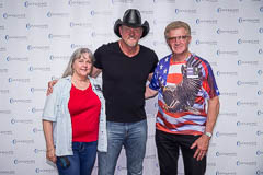 Trace Adkins meet and greet, photo 12