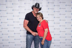 Trace Adkins meet and greet, photo 13