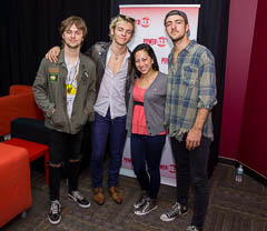 R5 meet and greet, photo 3