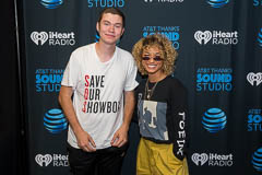 DaniLeigh meet and greet, photo 8