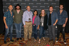 Eli Young Band meet and greet, photo 1
