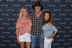 Trace Adkins meet and greet, photo 13