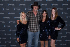 Trace Adkins meet and greet, photo 27