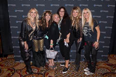 Vixen meet and greet, photo 5