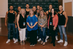 Thunder From Down Under - August 17 meet and greet, photo 3
