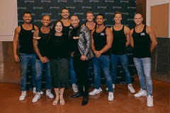 Thunder From Down Under - August 17 meet and greet, photo 7
